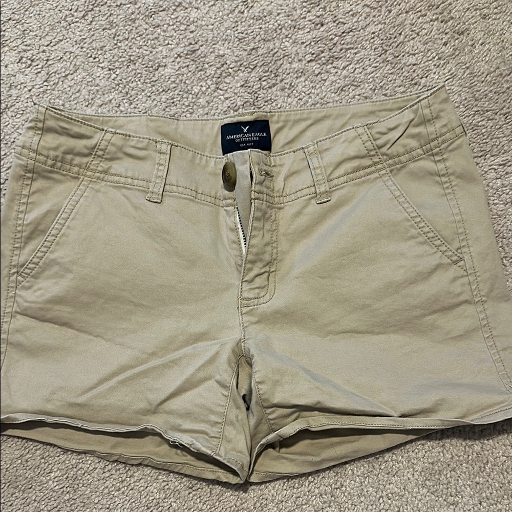 American Eagle Outfitters Women's Khaki Cargo Shorts